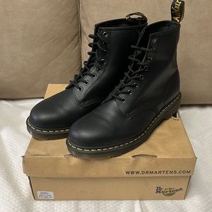 New Dr Martens 8 hole boots